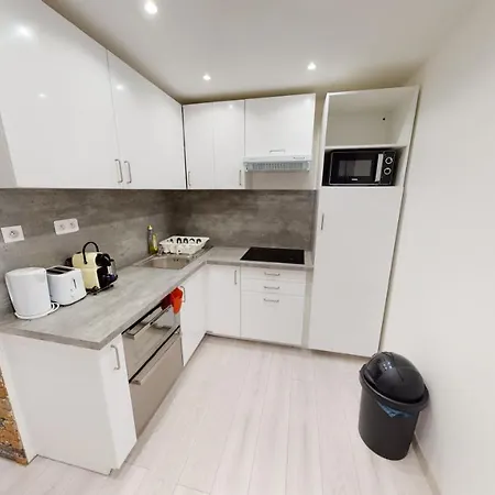 Apartamento Le De Pierre *
